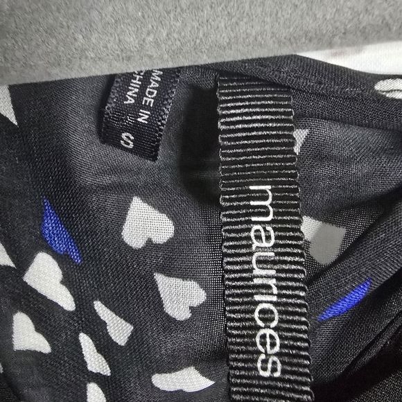 Maurices Black, White & Blue Flutter Sleeve Blouse Sheer Womans Size Small - Picture 3 of 4